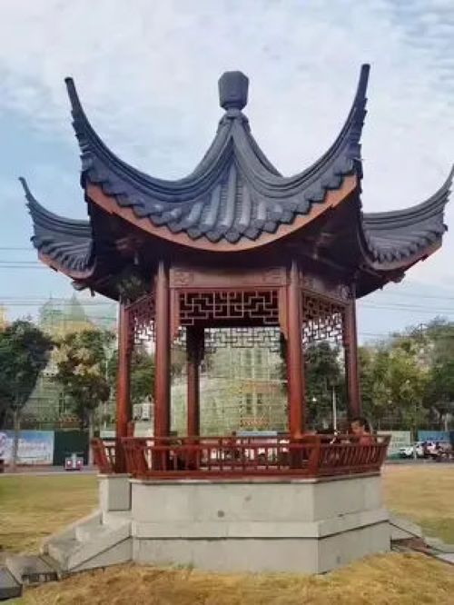 青砖青瓦：中式庭院的灵魂所在
